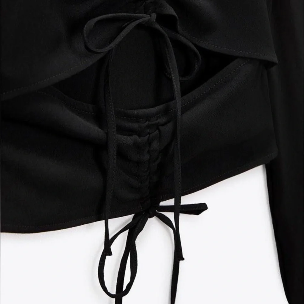 Zara Ruched Cut Out Long Sleeve Top in Black Size Small